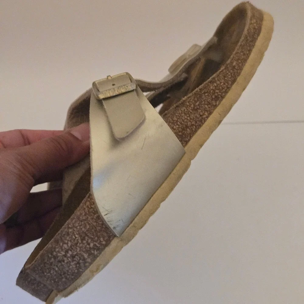 Birkenstock Gizeh Kids Metallic Gold Thong Sandals Cork Footbed EU 32 US 1-1.5